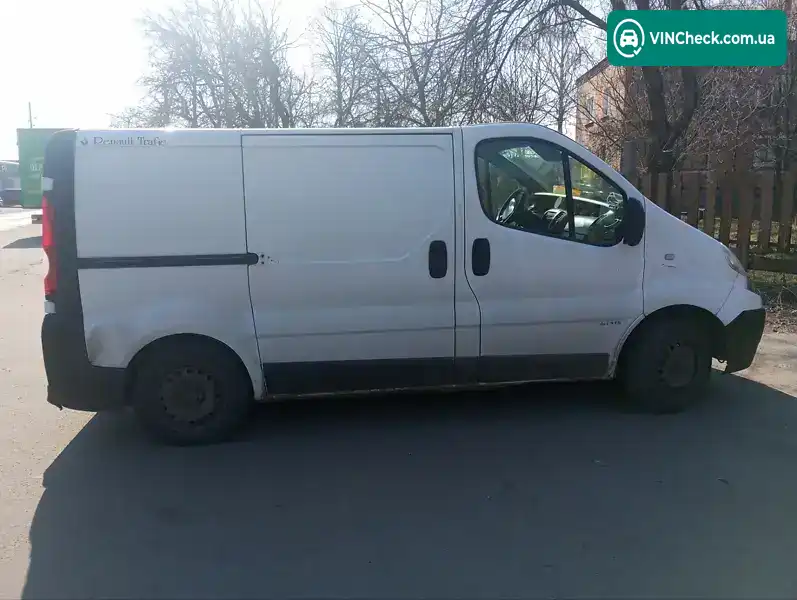 Renault Trafic 2010, фото з оголошення 2 з 7, VIN VF1FLAMA6AY340161