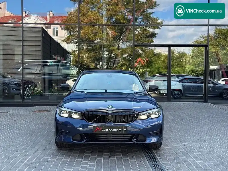 BMW 3 Series 2021, фото з оголошення 2 з 20, VIN WBA5P7C0XNFL63994
