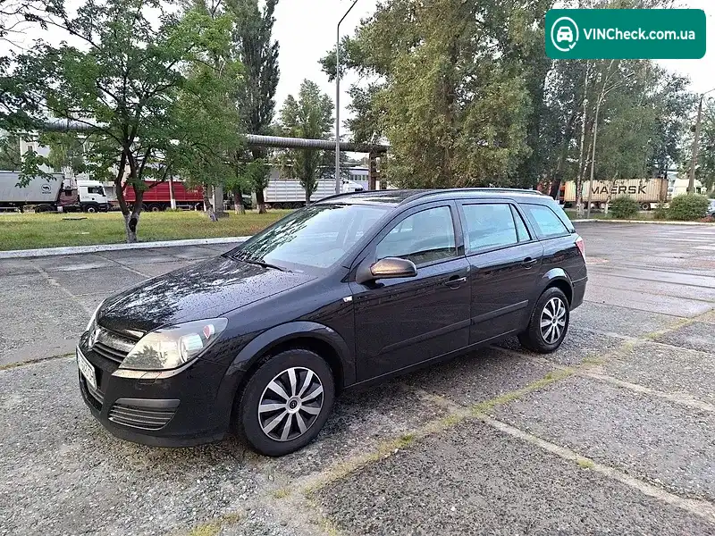 Opel Astra 2006, фото з оголошення 1 з 20, VIN W0L0AHL3562104019