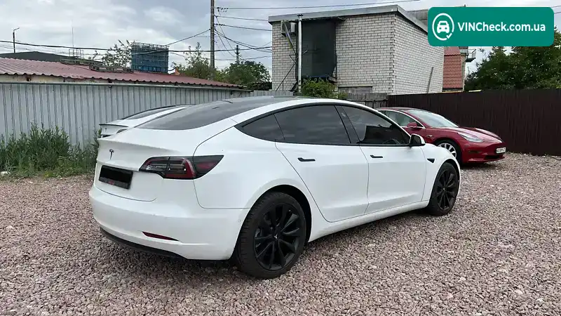 Tesla Model 3 2019, фото з оголошення 2 з 10, VIN 5YJ3E1EB4KF481518