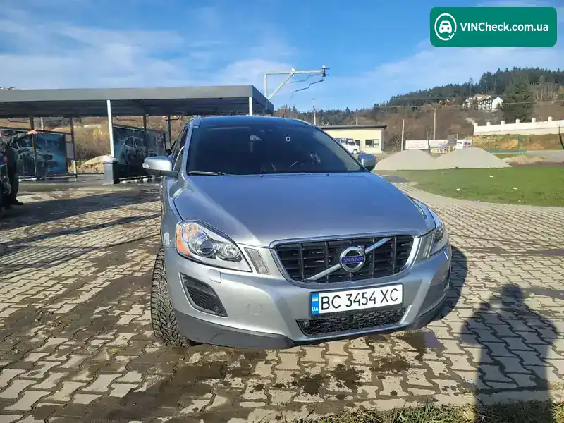Volvo XC60 2011, фото з оголошення 2 з 8, VIN YV1DZ8256C2243383