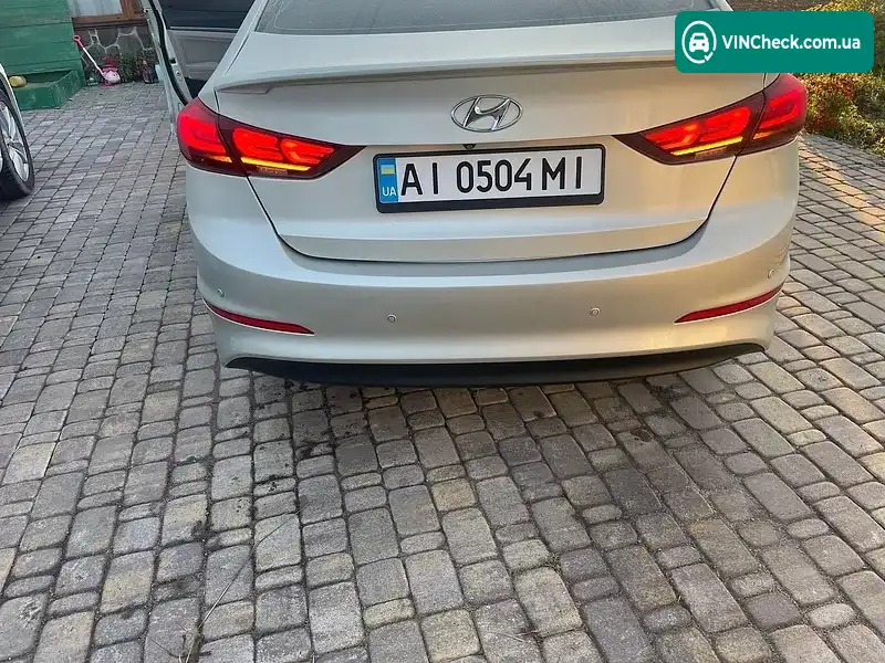 Hyundai Elantra 2017, фото з оголошення 2 з 20, VIN 5NPD84LF1HH016272