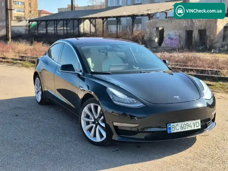 Tesla Model 3 2018, фото з оголошення 1 з 18, VIN 5YJ3E1EB7JF100291