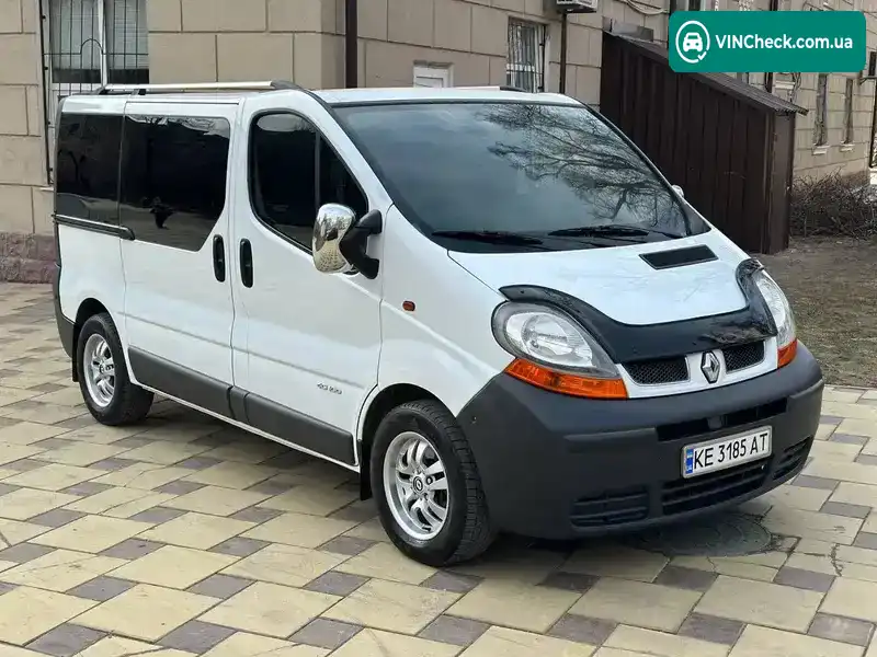 Renault Trafic 2005, фото з оголошення 2 з 21, VIN VF1FLACA66Y124091