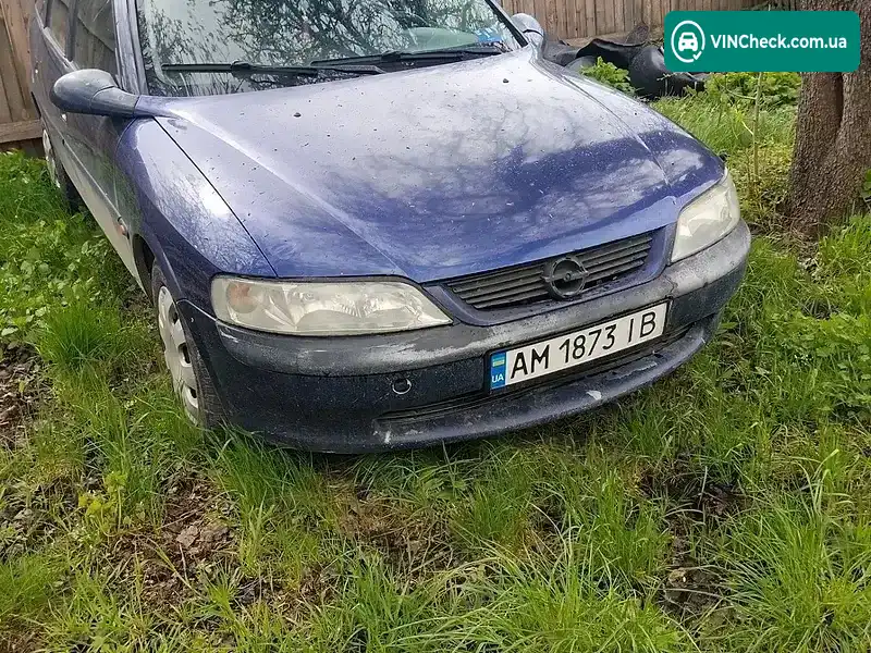 Opel Vectra 1999, фото з оголошення 2 з 10, VIN W0L0JBF35X1068411