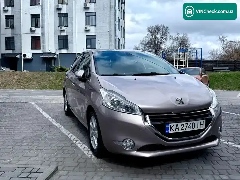 Peugeot 208 2013, фото з оголошення 2 з 10, VIN VF3CCHMZ0DT163443
