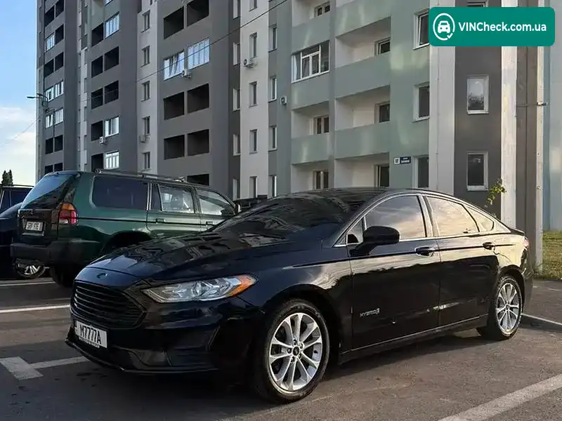 Ford Fusion 2019, фото з оголошення 1 з 20, VIN 3FA6P0LU6KR207148