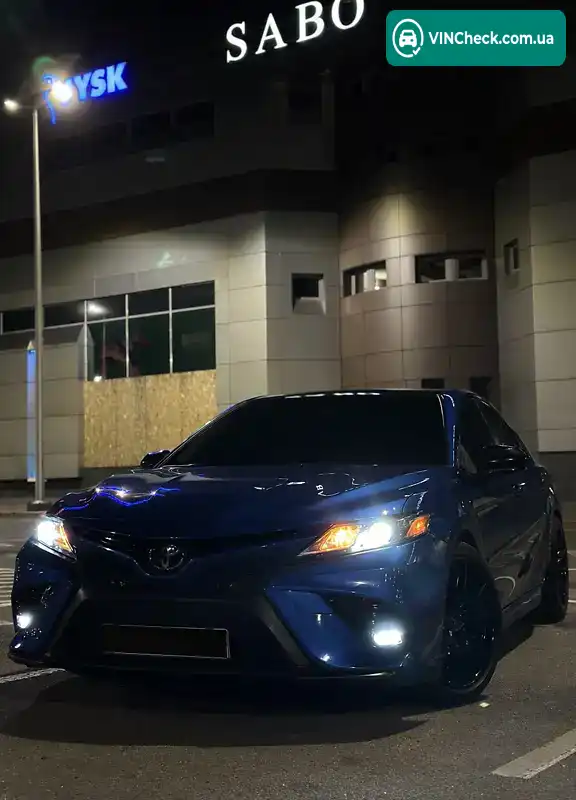 Toyota Camry 2017, фото з оголошення 1 з 20, VIN 4T1B11HK4JU047071