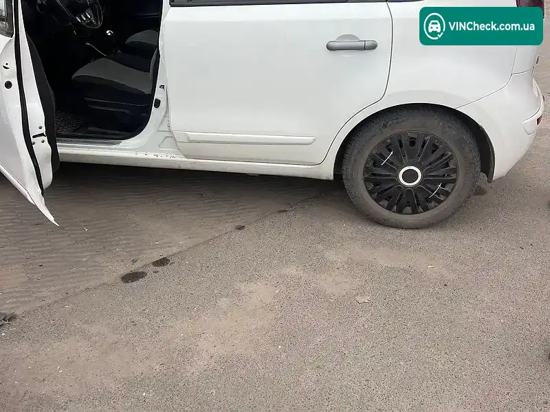 Nissan Note 2010, фото з оголошення 2 з 10, VIN SJNFAAE11U2087087
