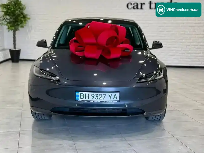 Tesla Model 3 2025, фото з оголошення 2 з 21, VIN 5YJ3E1EA5SF965124