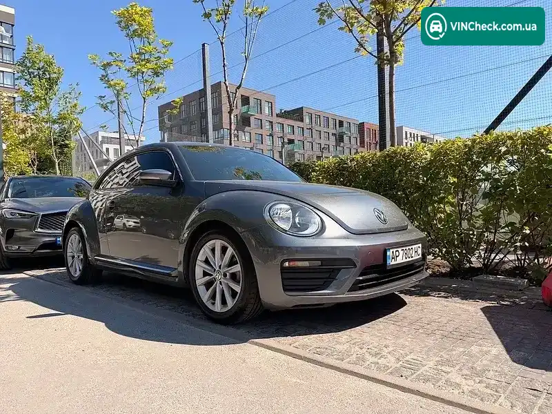 Volkswagen Beetle 2017, фото з оголошення 2 з 12, VIN 3VWFD7AT2JM706771