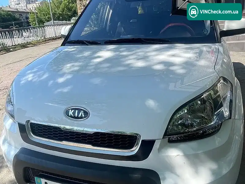 Kia Soul 2010, фото з оголошення 2 з 7, VIN KNAJT811BB7719565