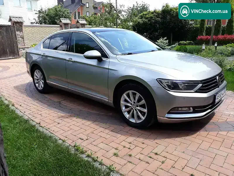 Volkswagen Passat 2015, фото з оголошення 1 з 20, VIN WVWZZZ3CZGE071010