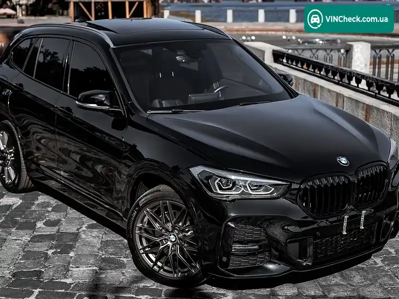 BMW X1 2016, фото з оголошення 2 з 20, VIN WBXHT3C30H5F76726