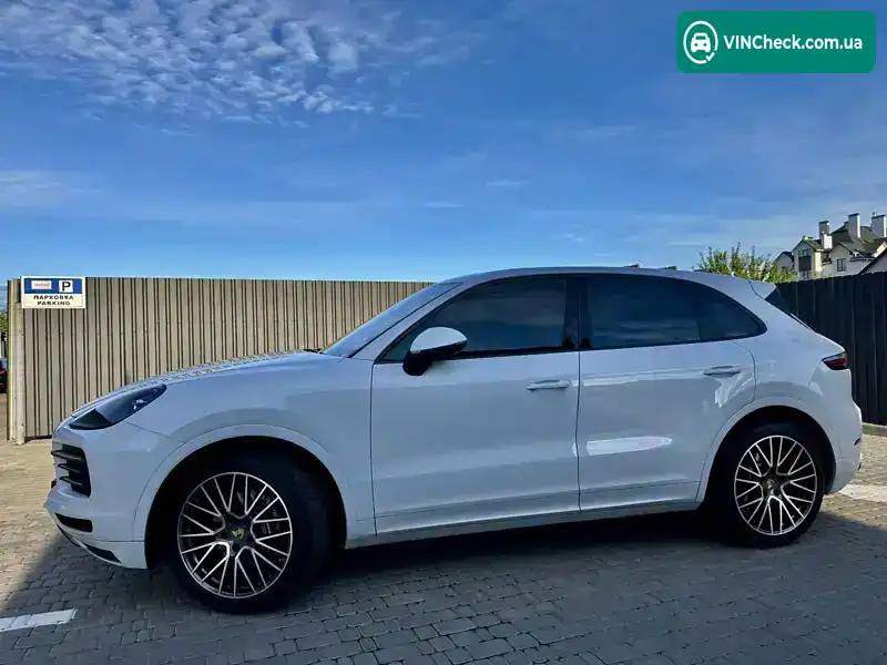 Porsche Cayenne 2018, фото з оголошення 2 з 21, VIN WP1ZZZ9YZKDA02084