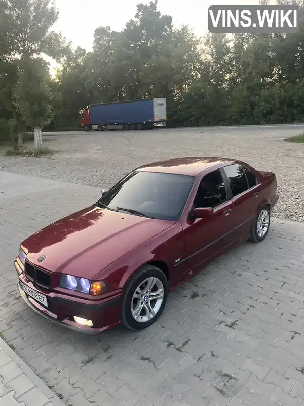 BMW 3 Series 1992, фото з оголошення 1 з 21, VIN WBACC11000FF41961