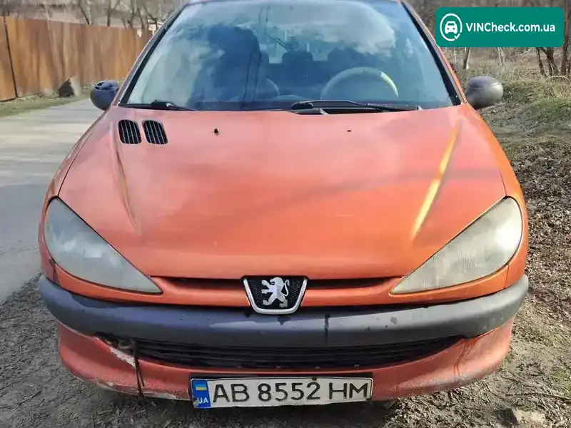 Peugeot 206 2000, фото з оголошення 1 з 5, VIN VF32AKFWF41274571
