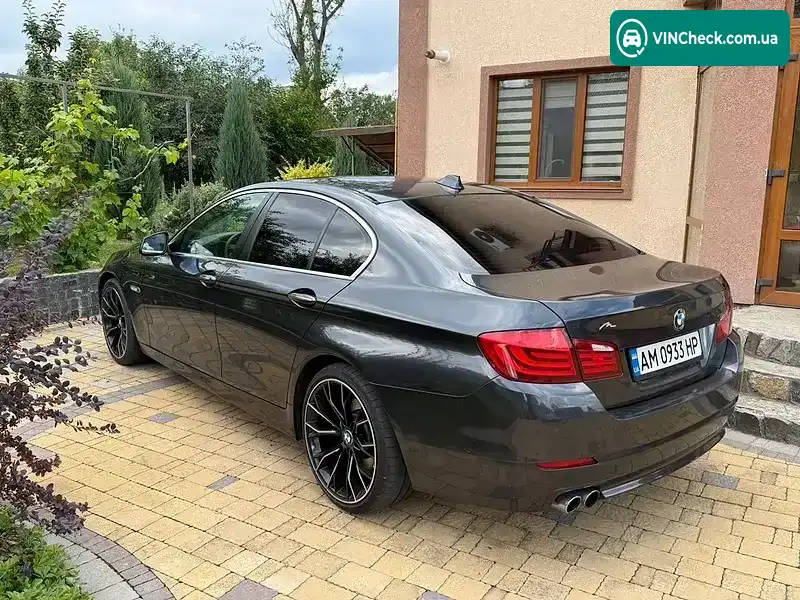 BMW 5 Series 2010, фото з оголошення 2 з 15, VIN WBAFW31090C563097