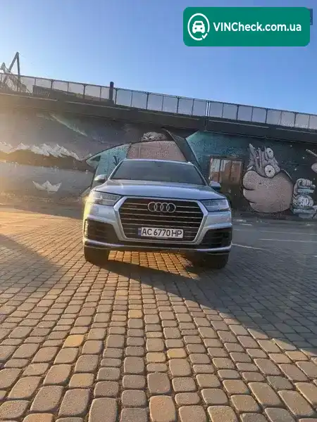 Audi Q7 2019, фото з оголошення 2 з 21, VIN WA1VAAF72KD048019