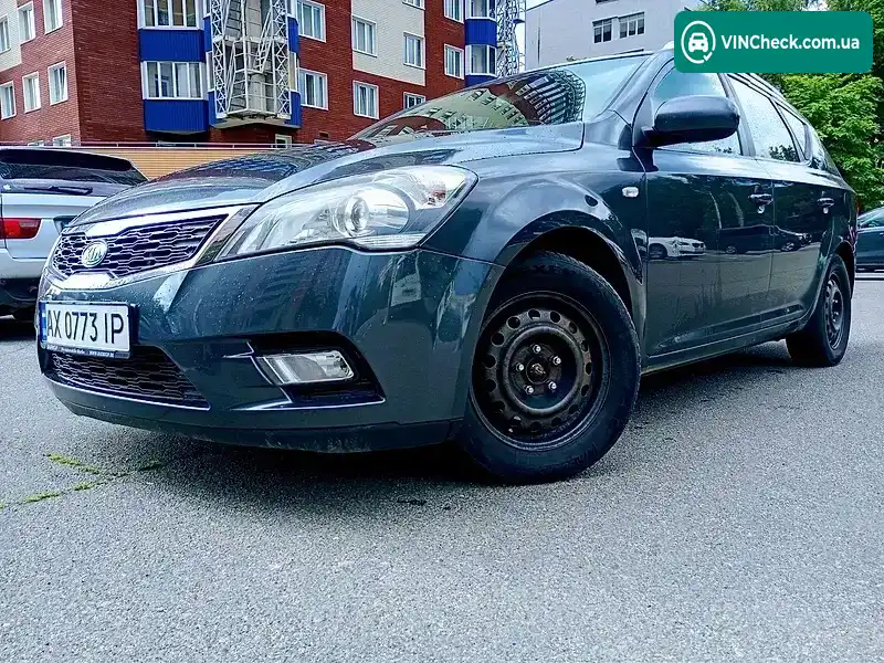 Kia Ceed 2010, фото з оголошення 2 з 15, VIN U5YHB811AAL138582