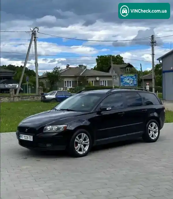 Volvo V50 2006, фото з оголошення 2 з 6, VIN YV1MW765272303403