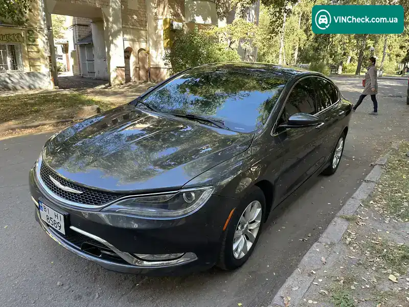 Chrysler 200 2015, фото з оголошення 2 з 21, VIN 1C3CCCCB1FN742572