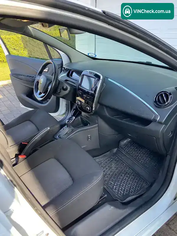 Renault Zoe 2018, фото з оголошення 2 з 10, VIN VF1AG000061789022