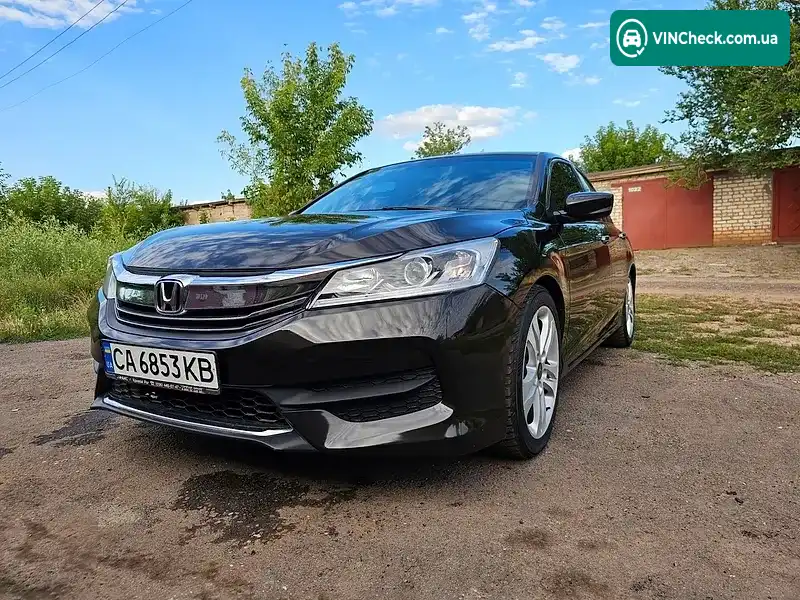 Honda Accord 2016, фото з оголошення 2 з 20, VIN 1HGCR2F33GA202241