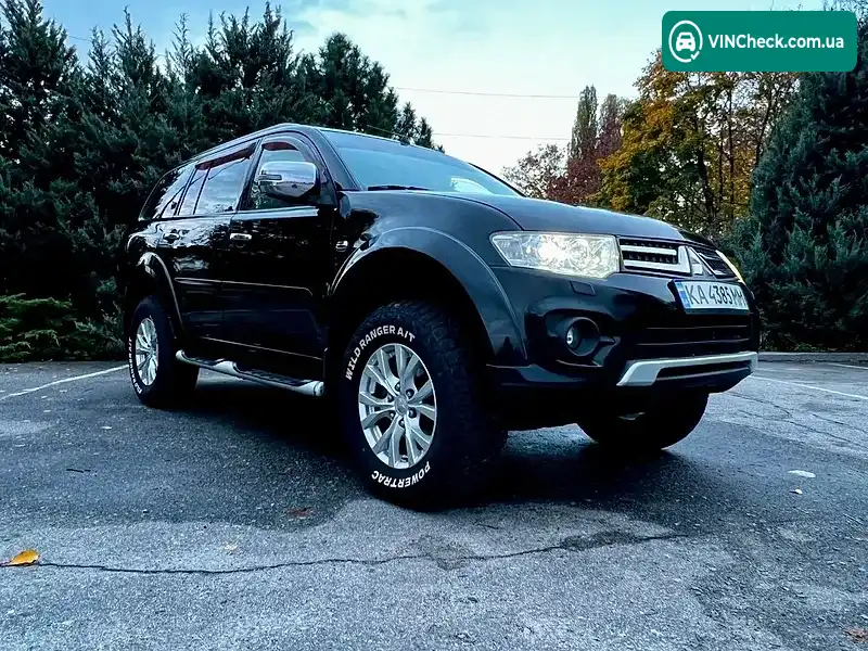 Mitsubishi Pajero Sport 2013, фото з оголошення 1 з 20, VIN MMCGNKH40EFZ00130