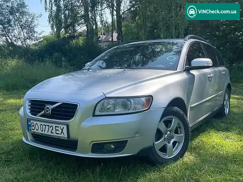 Volvo V50 2007, фото з оголошення 1 з 17, VIN YV1MW765282397396