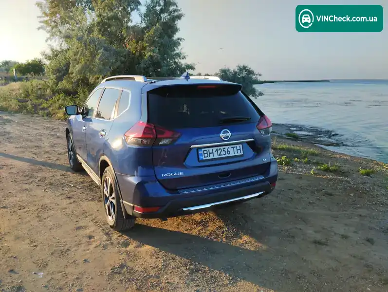 Nissan Rogue 2017, фото з оголошення 2 з 20, VIN 5N1AT2MT9JC708884