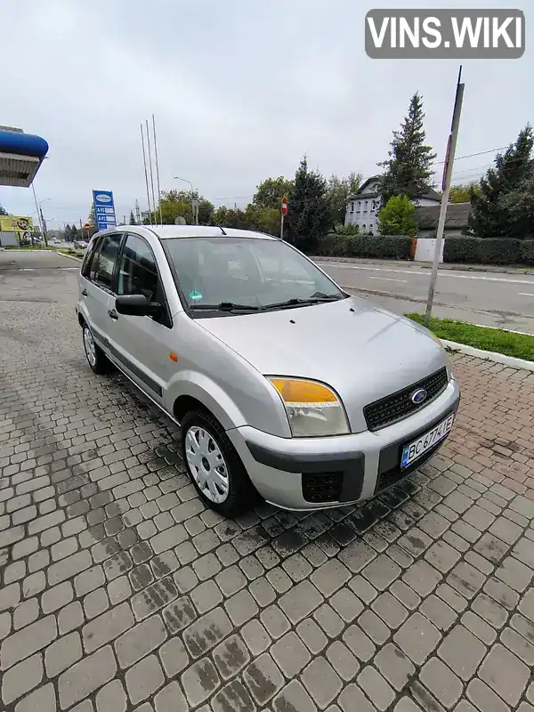 Ford Fusion 2007, фото з оголошення 2 з 15, VIN WF0UXXGAJU7D74572
