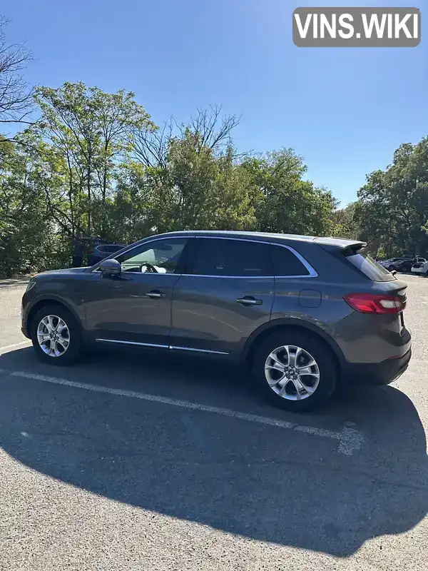 Lincoln MKX 2017, фото з оголошення 2 з 12, VIN 2LMPJ8LR4JBL17624