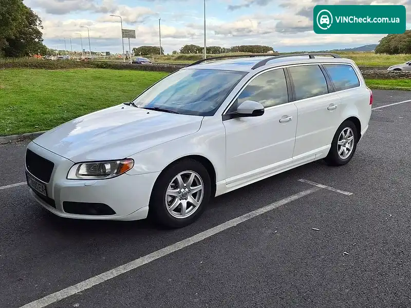 Volvo V70 2010, фото з оголошення 1 з 20, VIN YV1BW7652A1150083