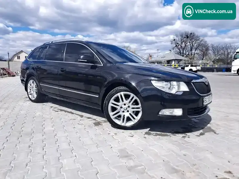Skoda Superb 2012, фото з оголошення 2 з 7, VIN TMBJJ73T1C9015512
