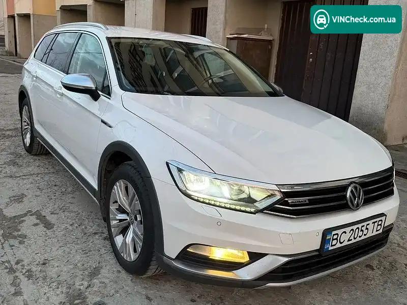 Volkswagen Passat 2018, фото з оголошення 1 з 20, VIN WVWZZZ3CZJE216606