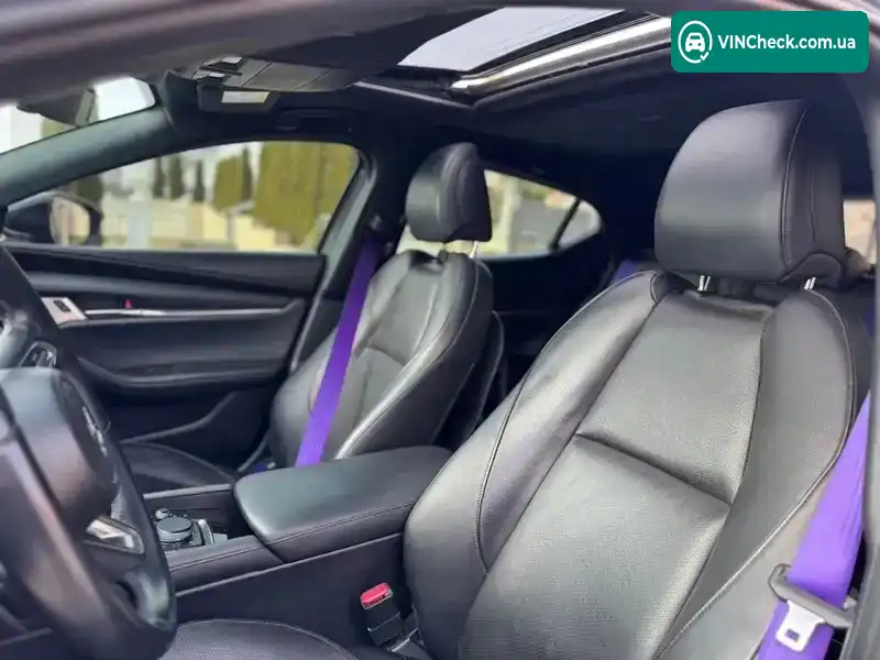 Mazda 3 2019, фото з оголошення 2 з 21, VIN JM1BPBNM4K1137077