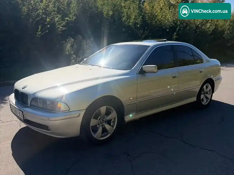 BMW 5 Series 2001, фото з оголошення 1 з 10, VIN WBADL01080GY06177