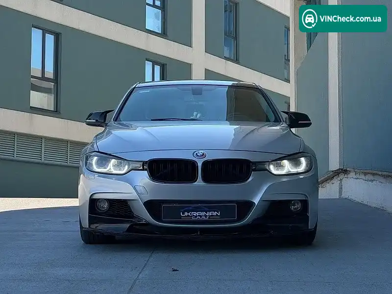 BMW 3 Series 2013, фото з оголошення 2 з 20, VIN WBA3C1C54DK104497
