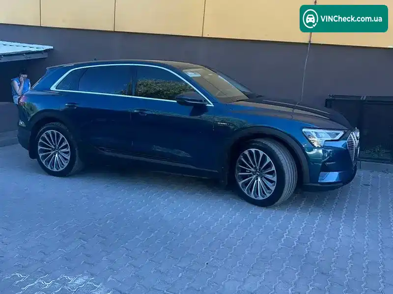 Audi e-tron 2020, фото з оголошення 2 з 7, VIN WAUZZZGE6MB008680
