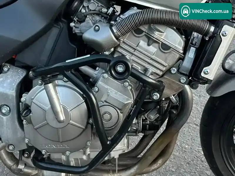 Honda CB 600F Hornet 1999, фото з оголошення 1 з 10, VIN JH2PC34A6WM010650