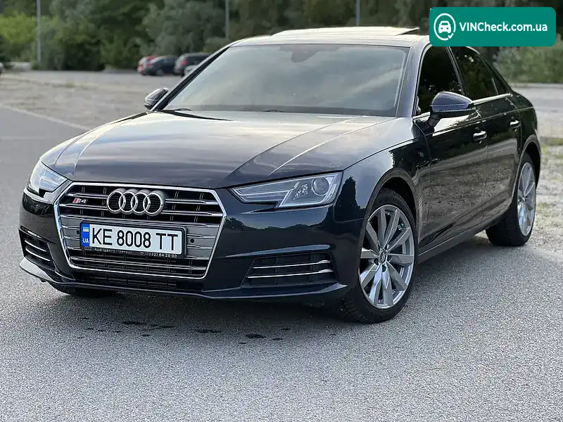 Audi A4 2016, фото з оголошення 1 з 13, VIN WAUANAF47HN046278