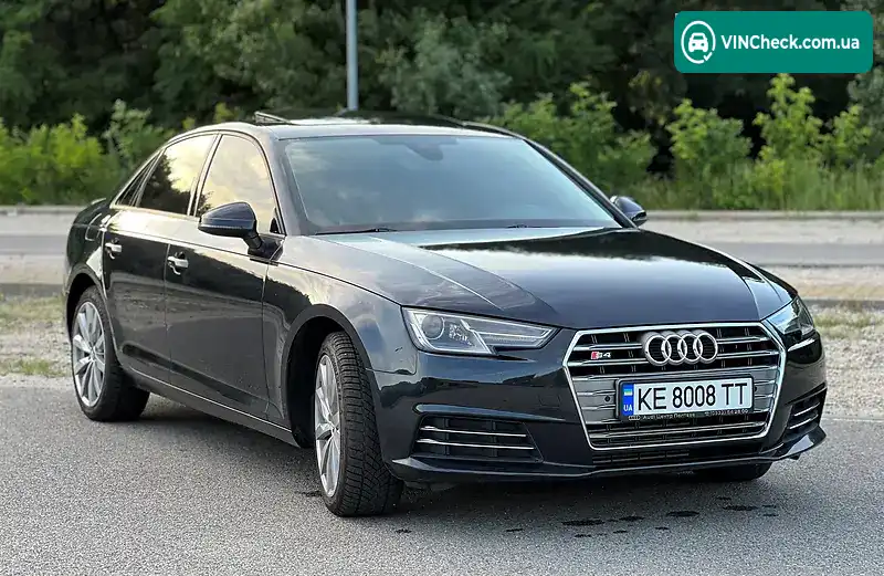 Audi A4 2016, фото з оголошення 2 з 13, VIN WAUANAF47HN046278