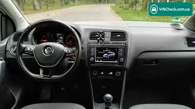 Volkswagen Polo 2015, фото з оголошення 2 з 20, VIN WVWZZZ6RZFY255706
