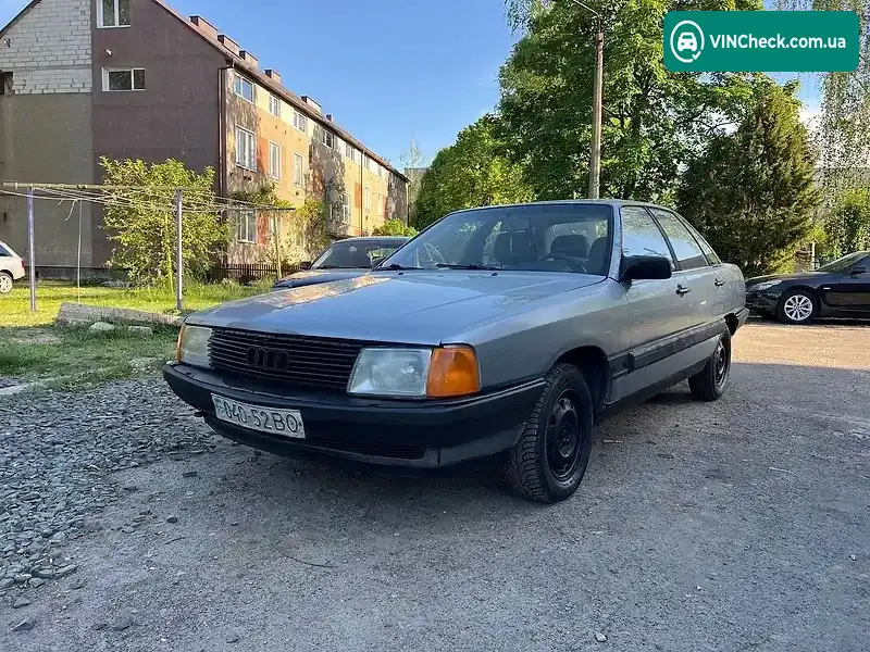 Audi 100 1983, фото з оголошення 1 з 8, VIN WAUZZZ44ZDN078299