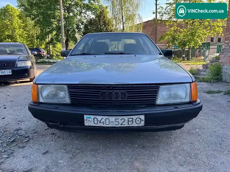 Audi 100 1983, фото з оголошення 2 з 8, VIN WAUZZZ44ZDN078299