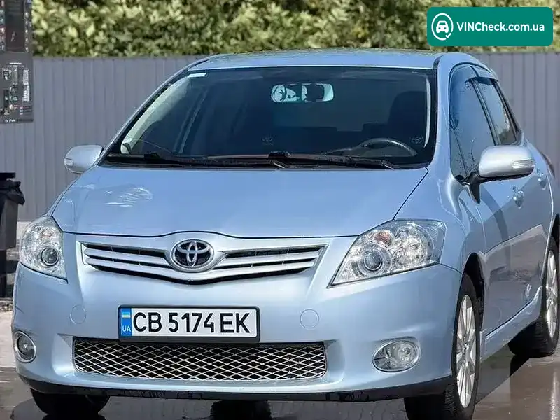 Toyota Auris 2011, фото з оголошення 2 з 20, VIN NMTKV56E40R070459