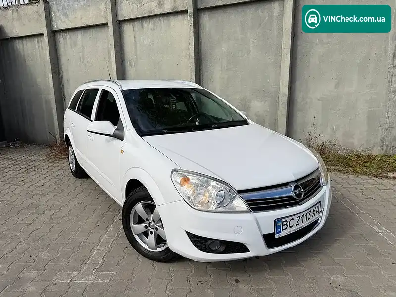 Opel Astra 2010, фото з оголошення 1 з 20, VIN W0L0AHL35A2074517