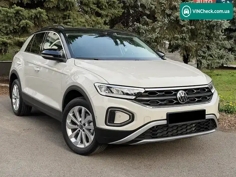 Volkswagen T-Roc 2025, фото з оголошення 1 з 12, VIN WVGZZZA12TV011982