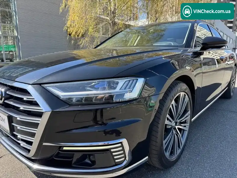 Audi A8 2020, фото з оголошення 2 з 20, VIN WAUZZZF82LN014405